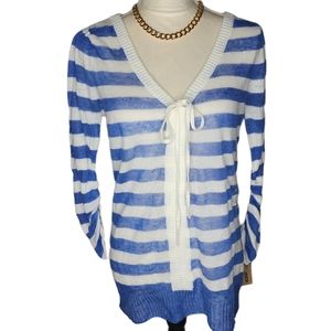 Y2K, DKNY. Light Weight V-Neck, striped sweater. Size M